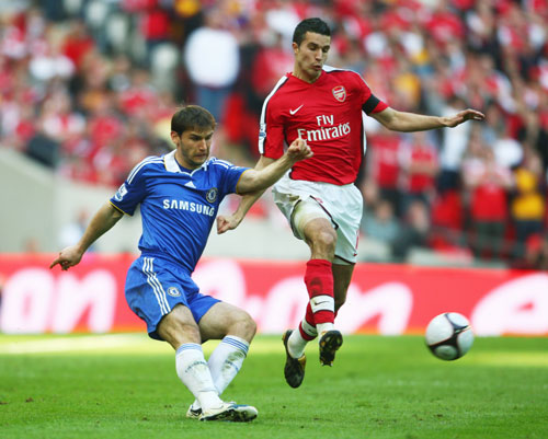 逼到边线 逼到边线